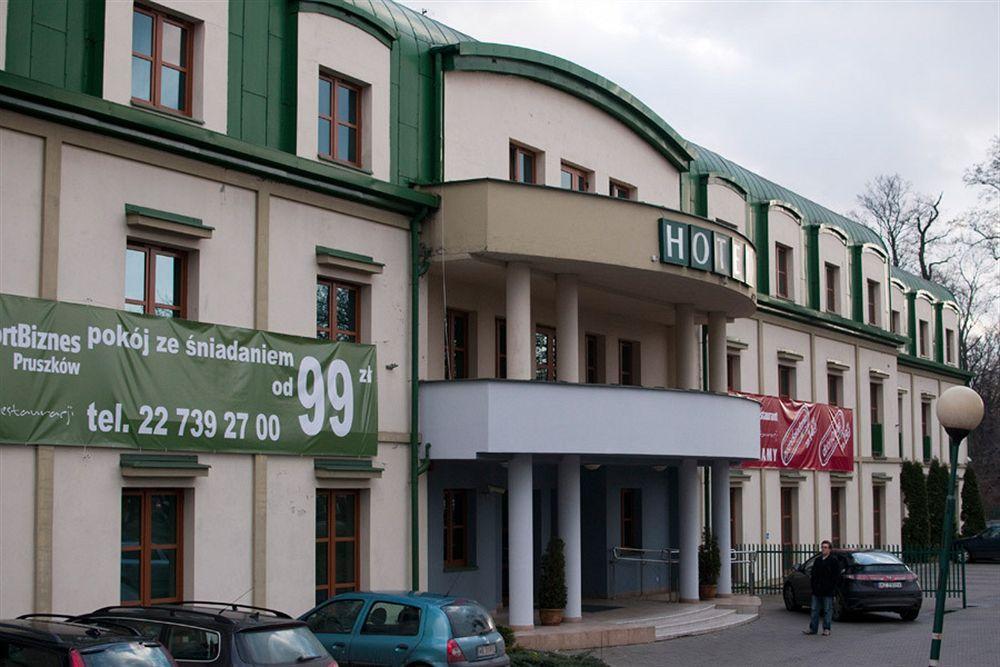 Comfortbiznes Pruszków Exterior foto